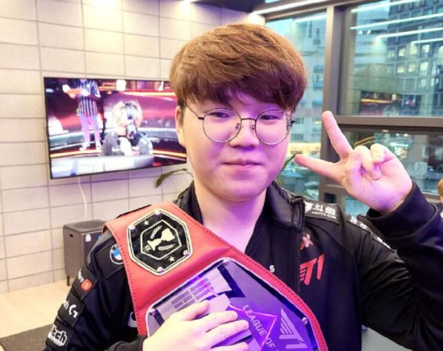 议呈现出 议呈现出