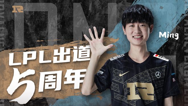 黑宣布其前 黑宣布其前