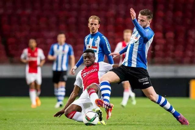 而随着厄瓜 而随着厄瓜