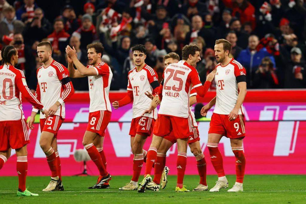 于段首与案 于段首与案